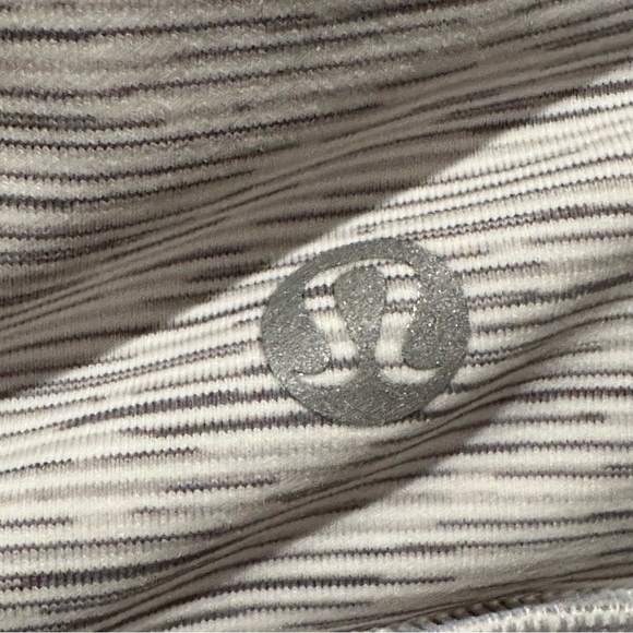 Lululemon Energy Bra Wee Are From Space Nimbus Battleship Raspberry Size 6 - Picture 6 of 7